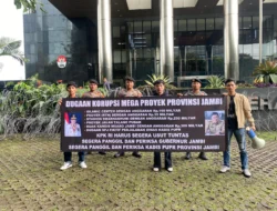 Gelar Aksi di Depan Gedung KPK, Gerakan Mahasiswa Hukum Jambi Desak Penuntasan Dugaan Korupsi Mega Proyek di Provinsi Jambi