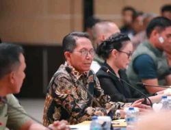 Persoalan Sampah Mendesak, Amsakar-Li Claudia Minta Semua Pihak Bergerak