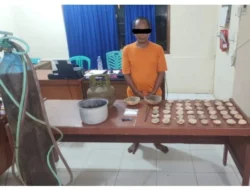 POLSEK KUANTAN MUDIK BERHASIL TANGKAP PELAKU PEMURNIAN EMAS HASIL PETI TANPA IZIN