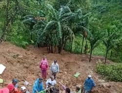 Tiga Prajurit TNI AD Terdampak Longsor Saat Evakuasi Warga Padang Panjang, Dua Hilang Kontak
