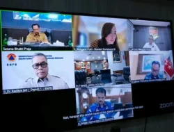 Rapat Koordinasi Persiapan Nataru di Kabupaten Siak Melalui Zoom Meeting Bersama Kemendagri.