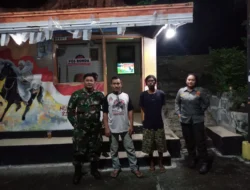 Sertu Rochani Patroli Malam Bersama Linmas Susuri Pos-pos Ronda