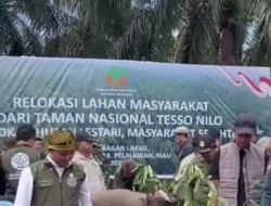 PEMULIHAN EKOSISTEM DI DESA BAGAN LIMAU (TNTN) PELALAWAN