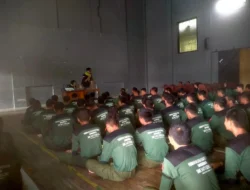 Babinsa Berikan Materi Survival untuk Siswa Ketarunaan, Bentuk Karakter Tangguh dan Mandiri