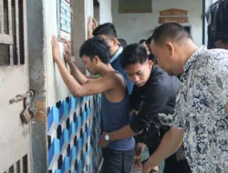 Razia Rutin Blok Hunian, Lapas Tembilahan Perkuat Deteksi Dini Gangguan Kamtib