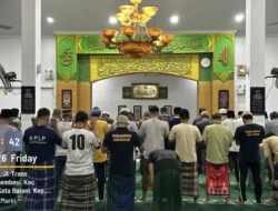 Lapas Batam Melaksanakan Salat Tarawih Bersama Penghuni Warga Binaan