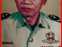PAHLAWAN DAYAK, ACAK-ACAK SARANG BELANDA DI KOTAWARINGIN !