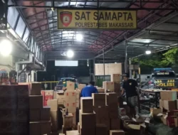 POLRESTABES MAKASSAR SITA 3.200 BOTOL MIRAS ILEGAL, DUA TOKO DIJARING TERMASUK DI JALAN BUNGA EJAYA
