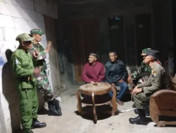 Babinsa Karanggede dan Komduk Turun Malam Hari, Patroli Desa Klari Demi Jaga Keamanan Warga