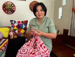 Kisah Inspiratif Anggota Persit Kartika Chandra Kirana Cabang L Kodim Surakarta Dalam Mengembangkan Ketrampilan Merajut