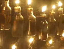 Encik dan Puan dah tau Festival Lampu Colok kan?.. 