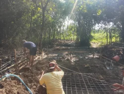 Rakit Besi Pondasi Jadi Penentu, Pembangunan Jembatan Garuda di Cerme Dikebut
