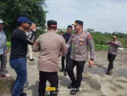 Wakapolda Riau Turun Langsung ke Panipahan, Redam Aksi Massa Terkait Dugaan Peredaran Narkoba