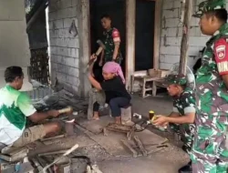 Babinsa Dorong UMKM Pembuatan Sabit, Upaya Perkuat Ekonomi Warga