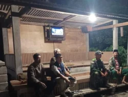 Patroli Malam Babinsa Ciptakan Rasa Aman, Warga Sambut Antusias