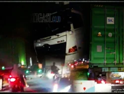 Truk Kontainer Diduga Langgar Kelas Jalan di Inhil, Aktivitas Bongkar Muat di Pelabuhan Diduga Ilegal Jadi Sorotan