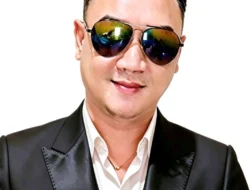 Dolar boleh tingi, Tapi tekat kita harus lebih tinggi.