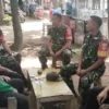 Di Balik Seragam Loreng, Serka Sugeng Jadi Teman Curhat Warga Pelemgadung