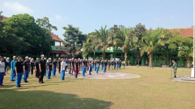 Tanamkan Jiwa Nasionalisme Sejak Dini, Koramil Teras Gembleng Pelajar SMAN 1 Teras dengan Wawasan Kebangsaan