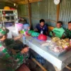 Tertib Administrasi dari Tingkat RT, Babinsa Dampingi Pendataan KTP Baru Warga